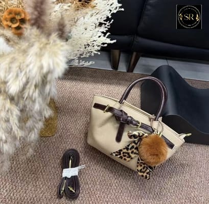 HIGH QUALITY  IMPORTED HANDBAG AND SHOULDER BAG
