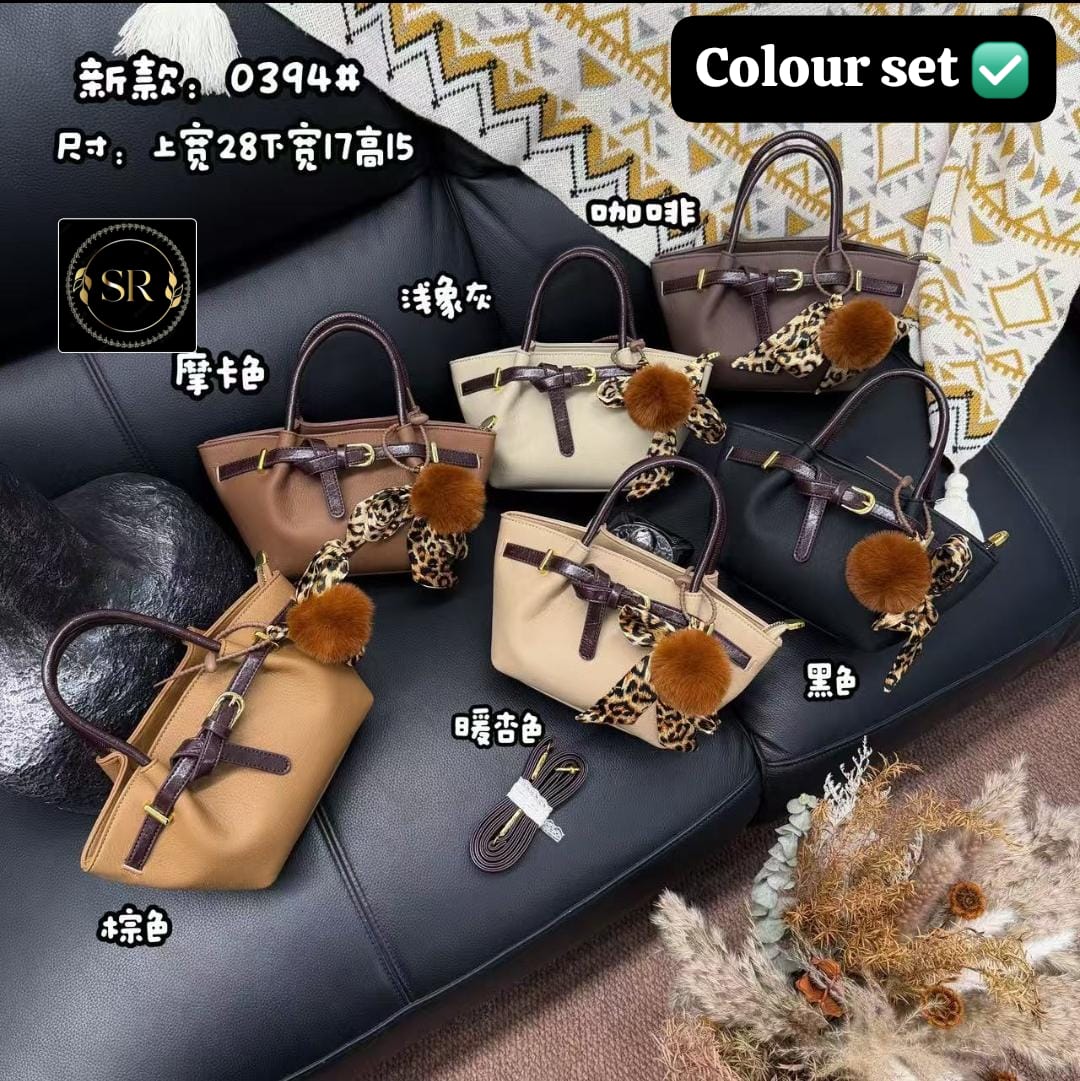 HIGH QUALITY  IMPORTED HANDBAG AND SHOULDER BAG