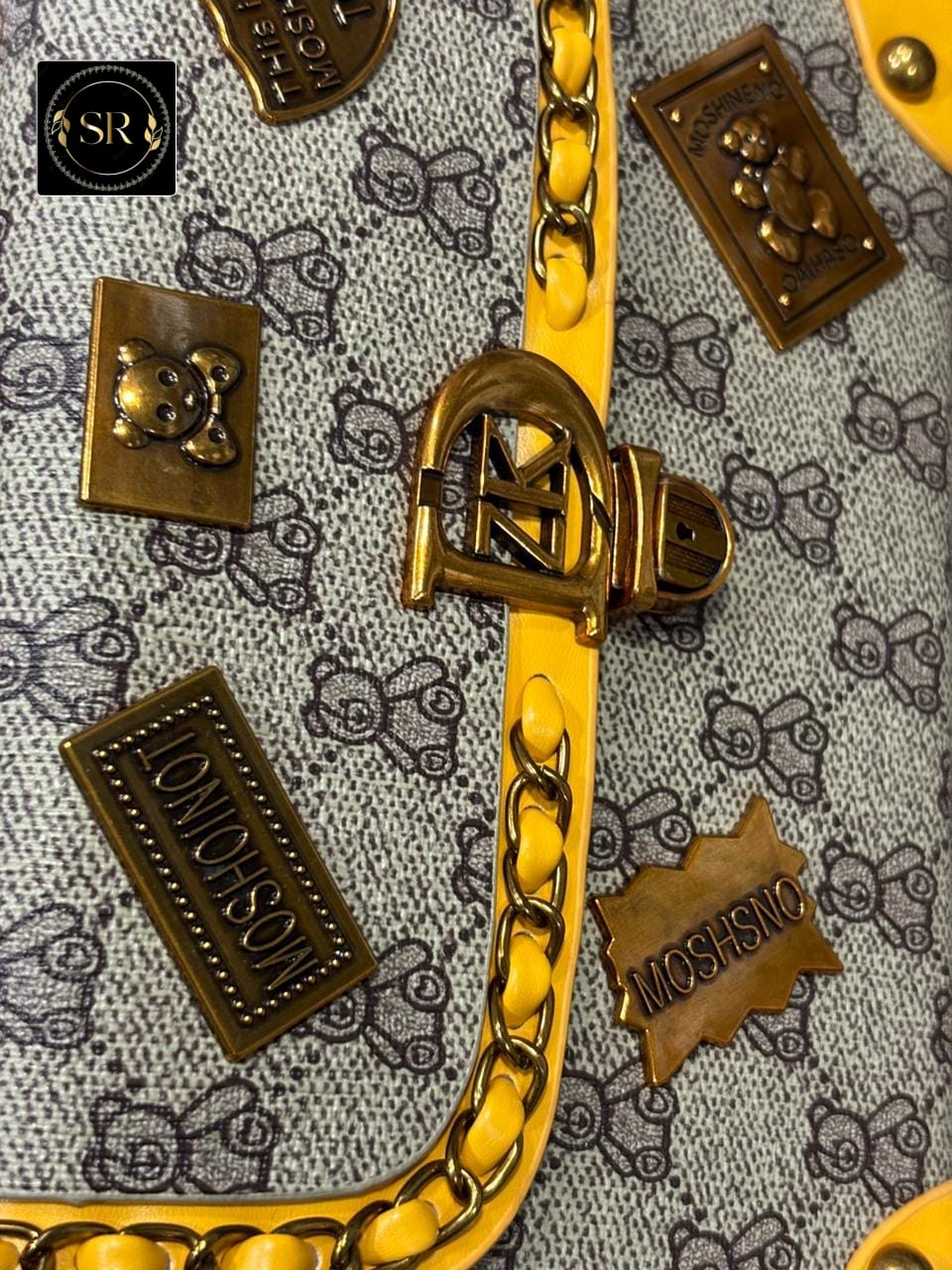 HIGH QUALITY IMPORTED HANDBAG AND SHOULDER SLING BAG