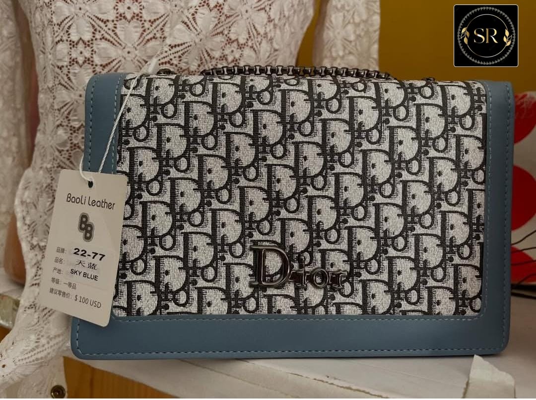 DIOR