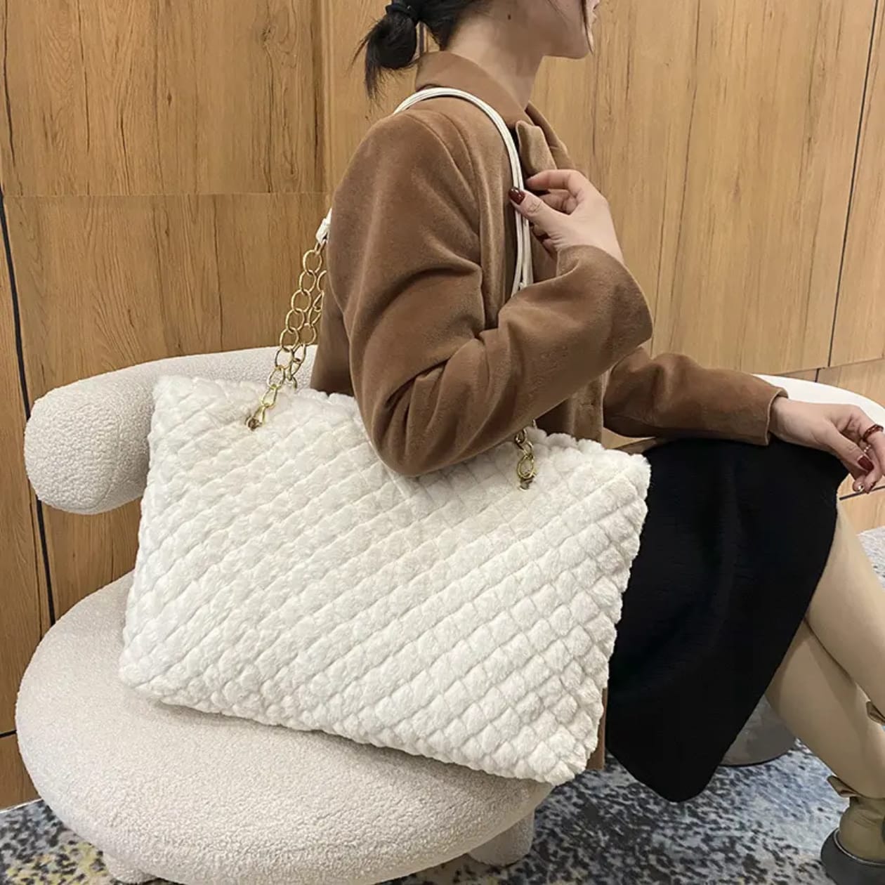 Fur  hand bag