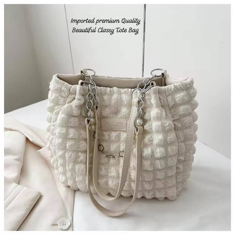 Designer, Stylish And Light Weight Tote Bag