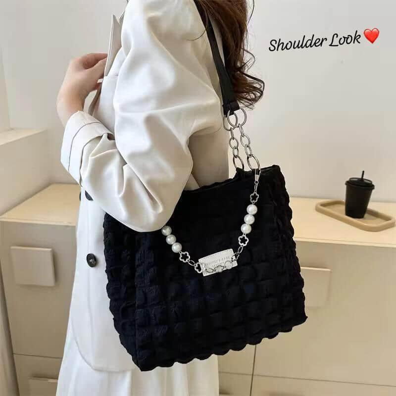 Designer, Stylish And Light Weight Tote Bag