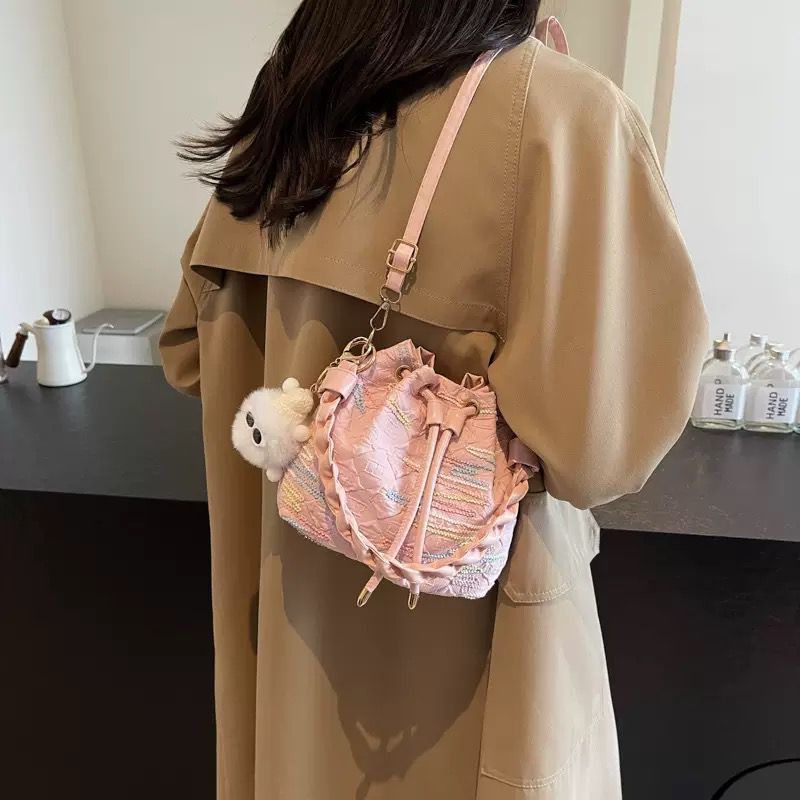 Premium Quality & Stylish choti Handle Sling Bag