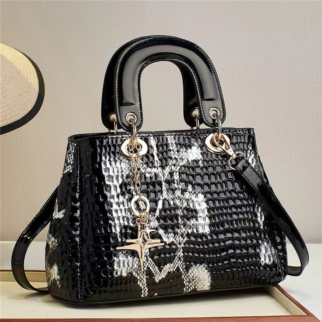 hand bag
