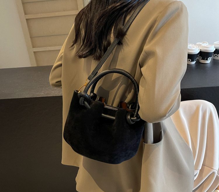 New SLING Bag