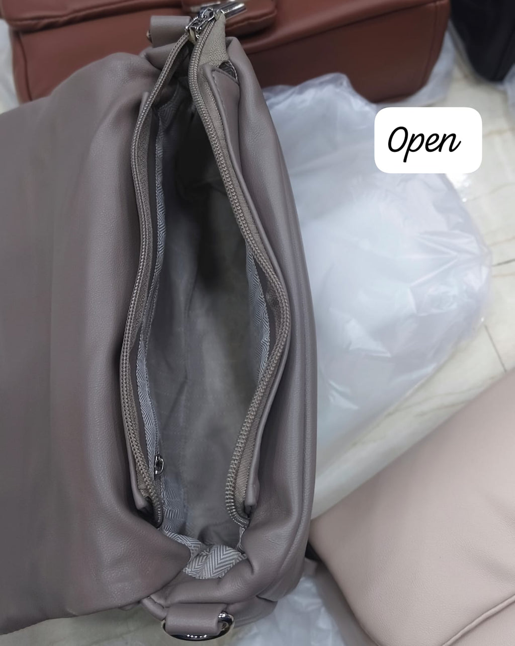 HANDBAG AND SHOULDER SLING BAG