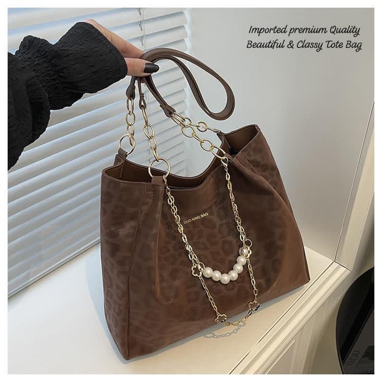 Imported premium Quality  Classy Tote Bag & Pearl Kaychain