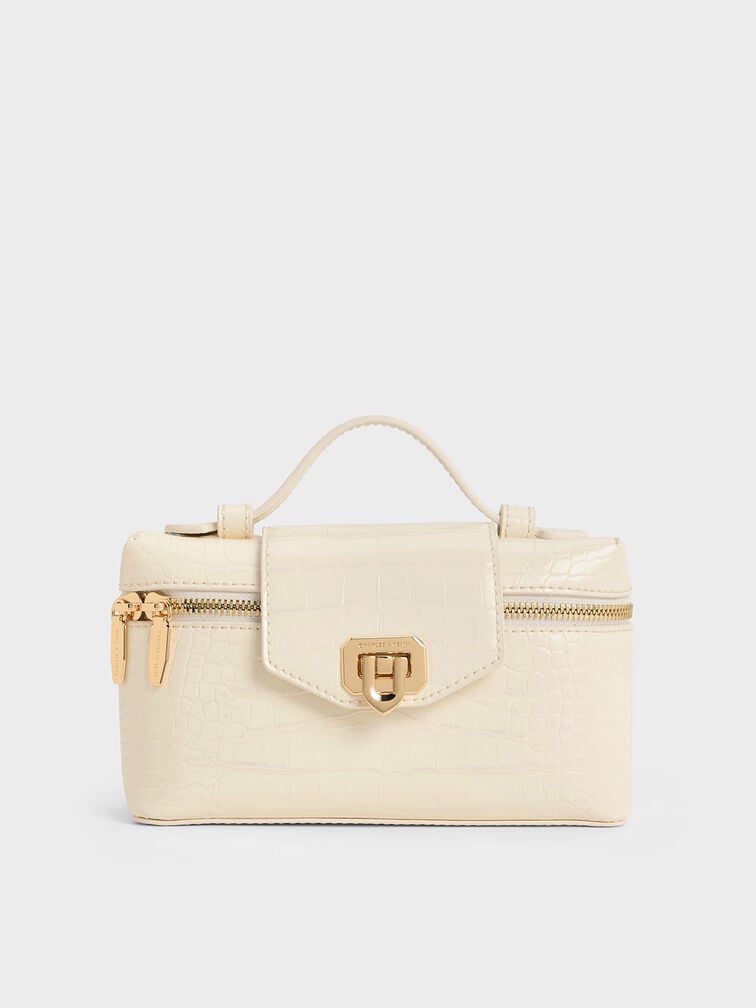 CHARLES & KEITH
