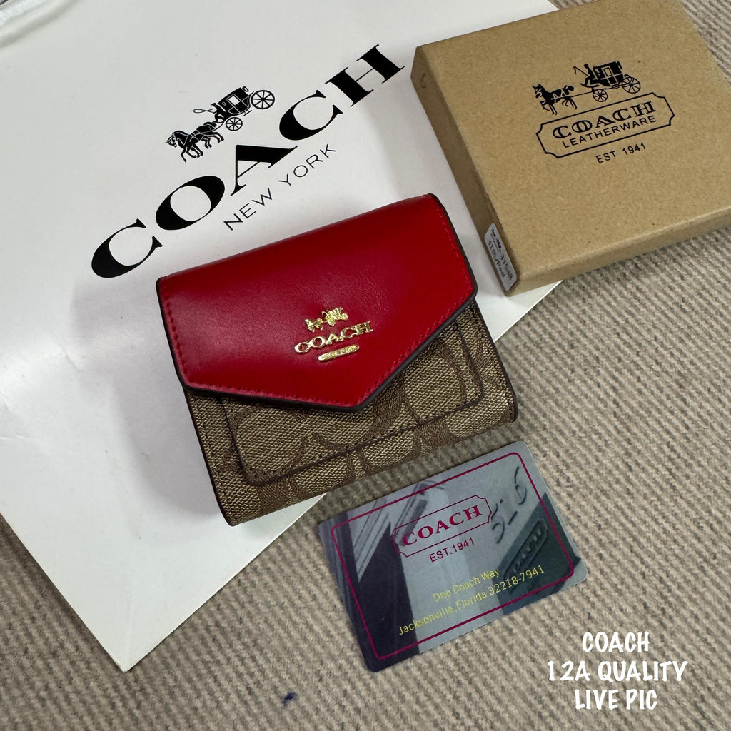 COACH