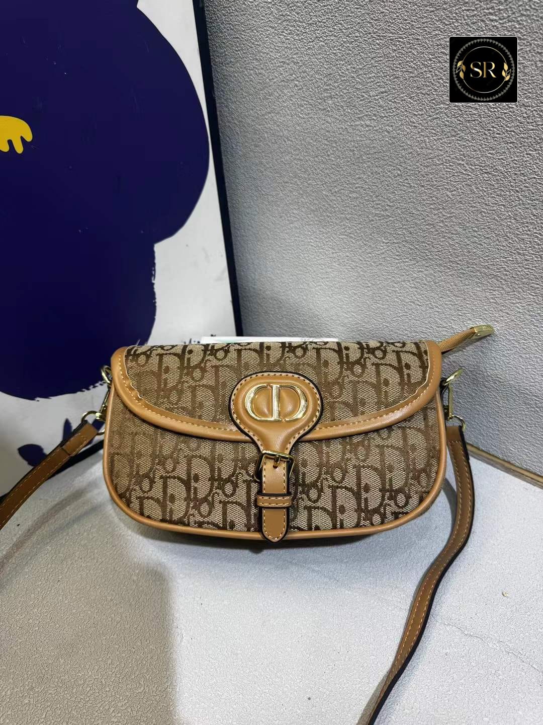 DIOR