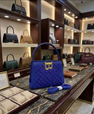 Imported Luxury "B" Signature Top-Handle Bag