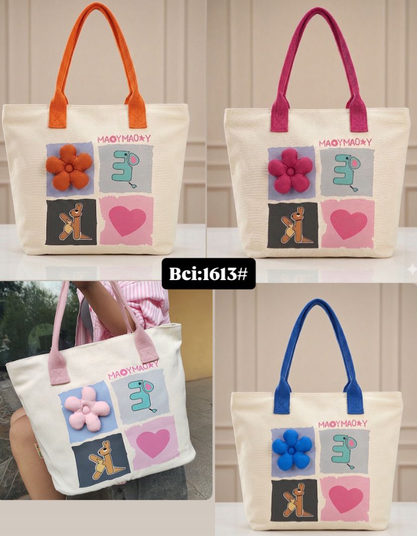 Arrival Large Capacity Canvas Tote Bags Women's Trendy Casual Aesthetic Everyday use Tote bags College University Shoulder Bag Handbag