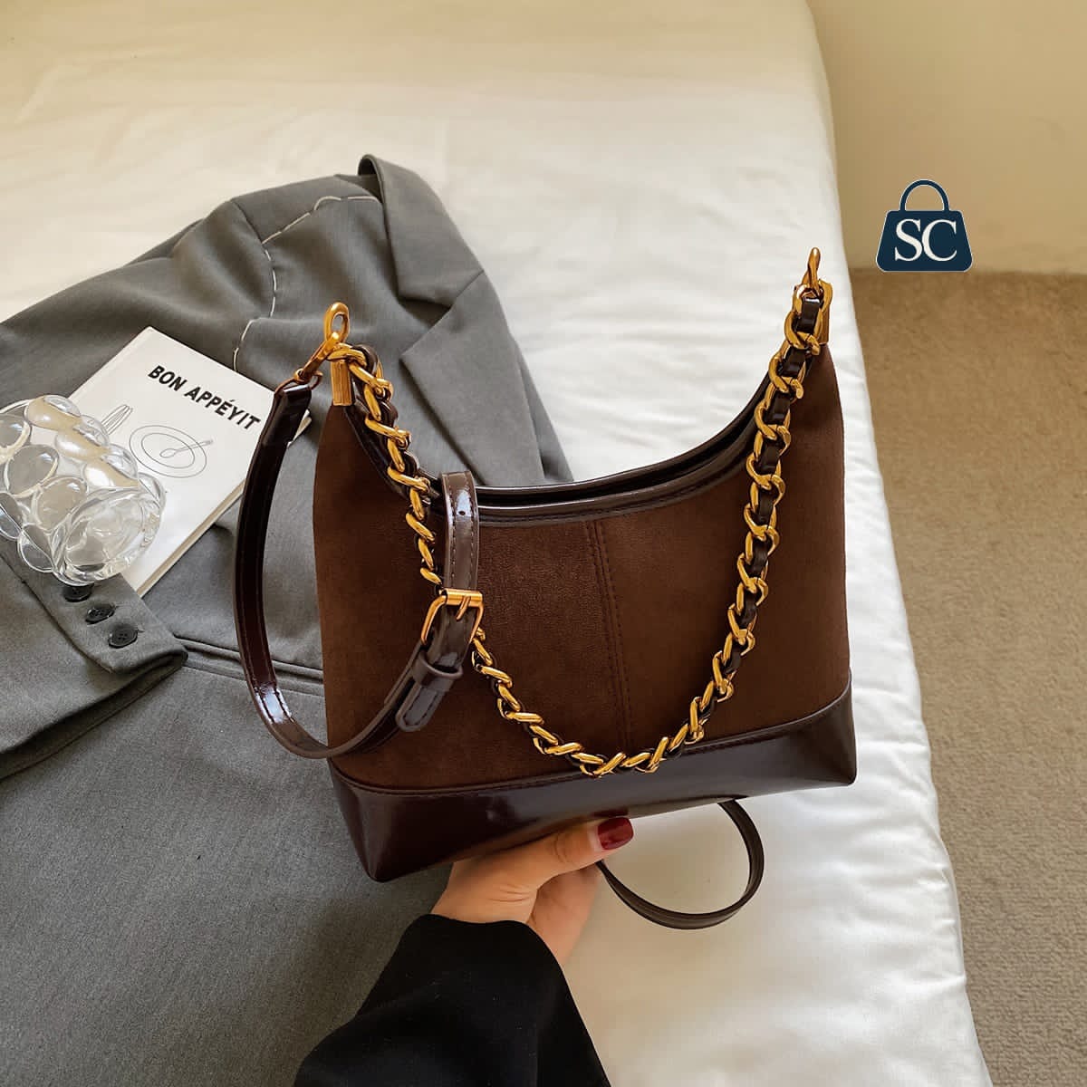 IMPORTED SHOULDER BAG