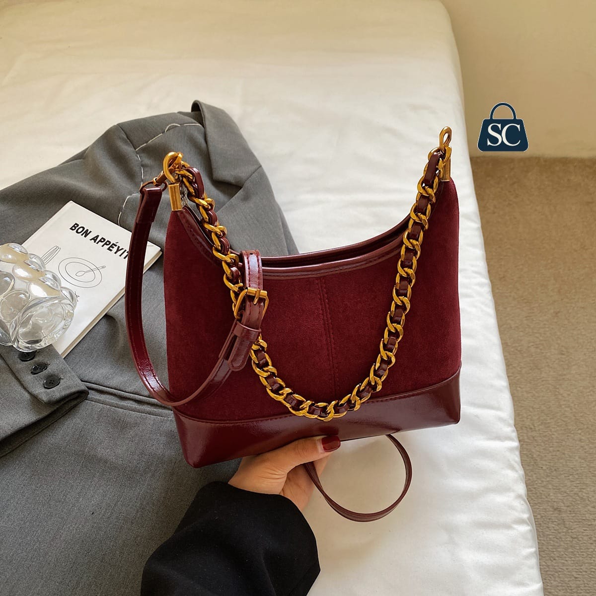 IMPORTED SHOULDER BAG