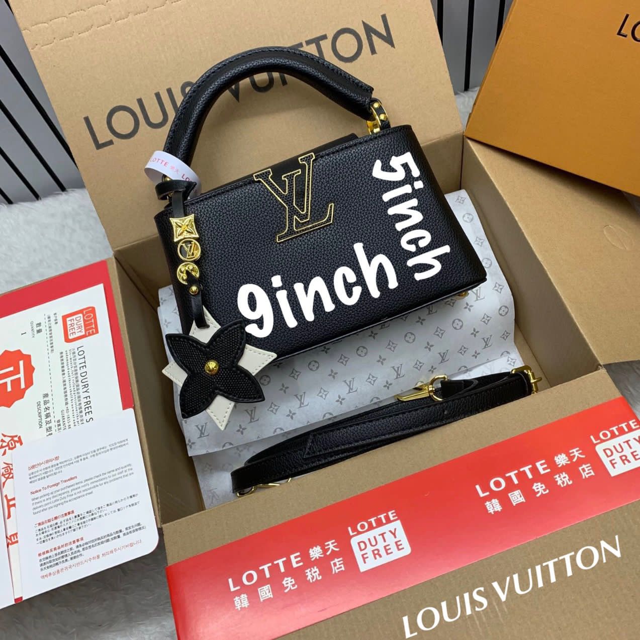 LOUIS VUITTON