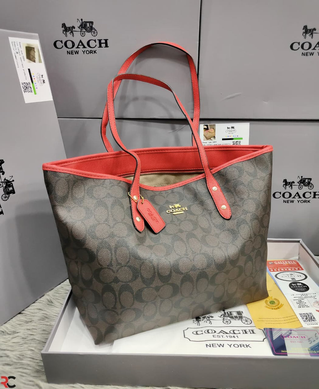 COACH