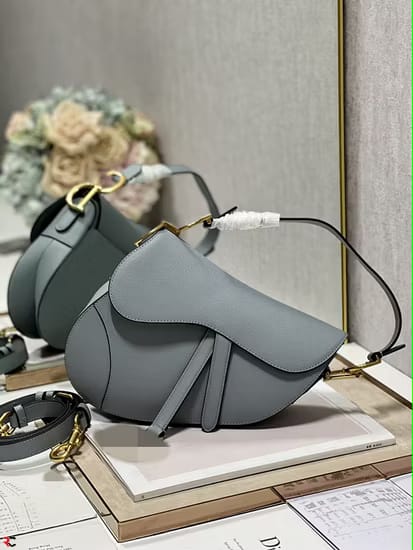 CHRISTIAN DIOR SADDLE SHOULDER BAG