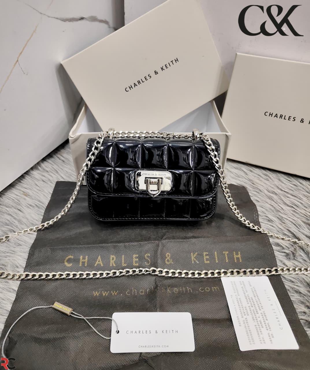 CHARLES & KEITH