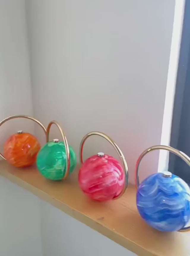 Marble Pattern Spherical Banquet Bag